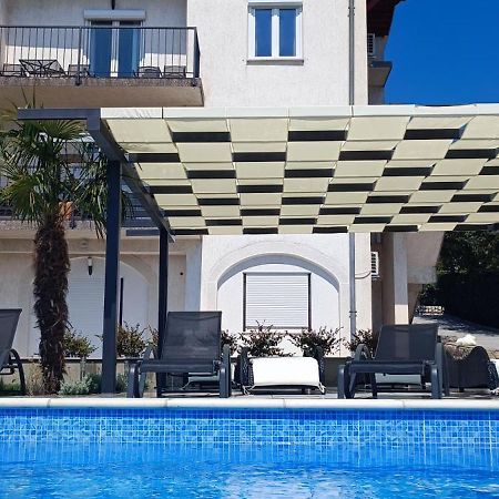 Apartmani Bura Crikvenica Buitenkant foto